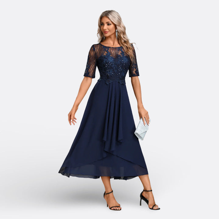 Mariana – Kurzarmkleid mit Spitze