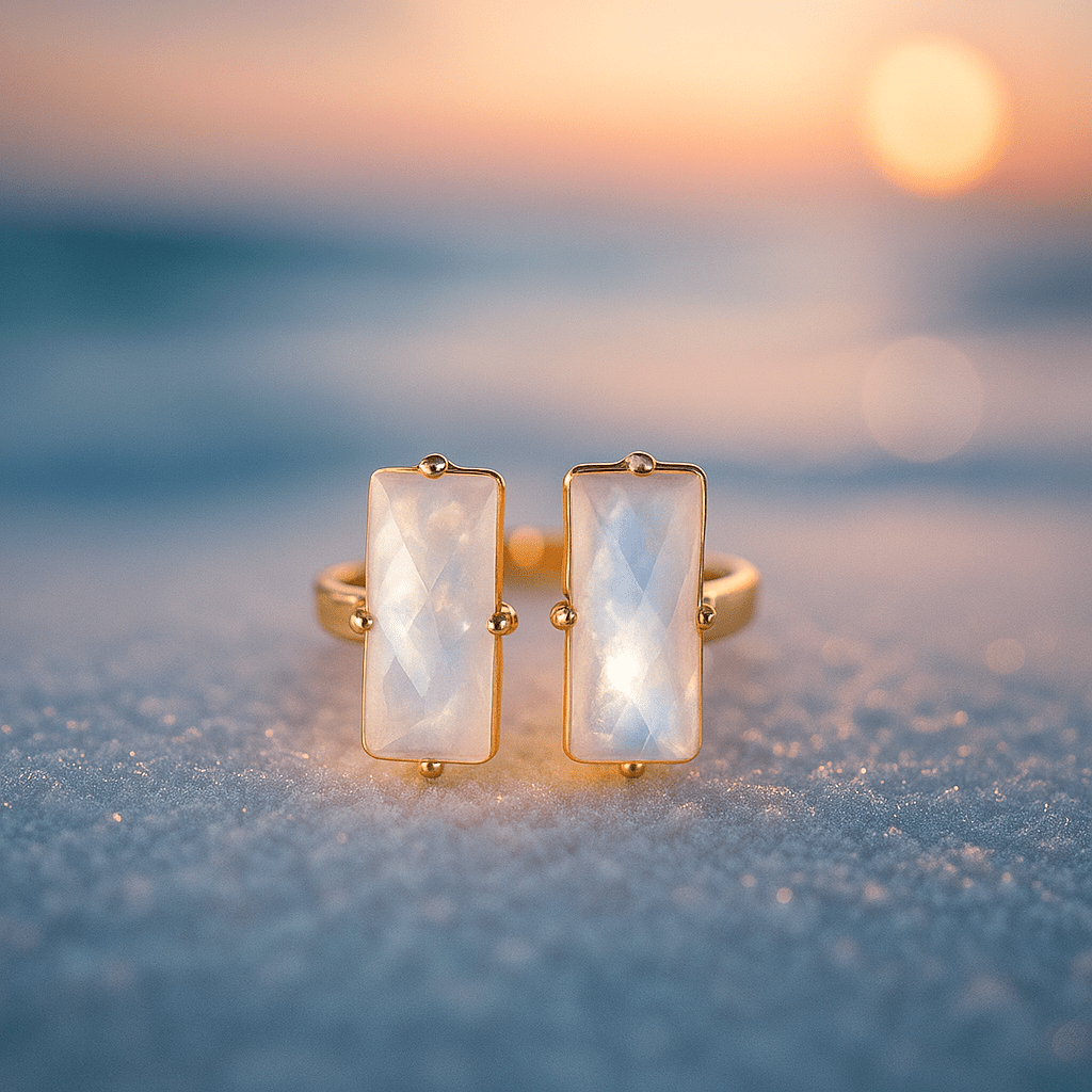 Agnes | Goldring im Mondlicht