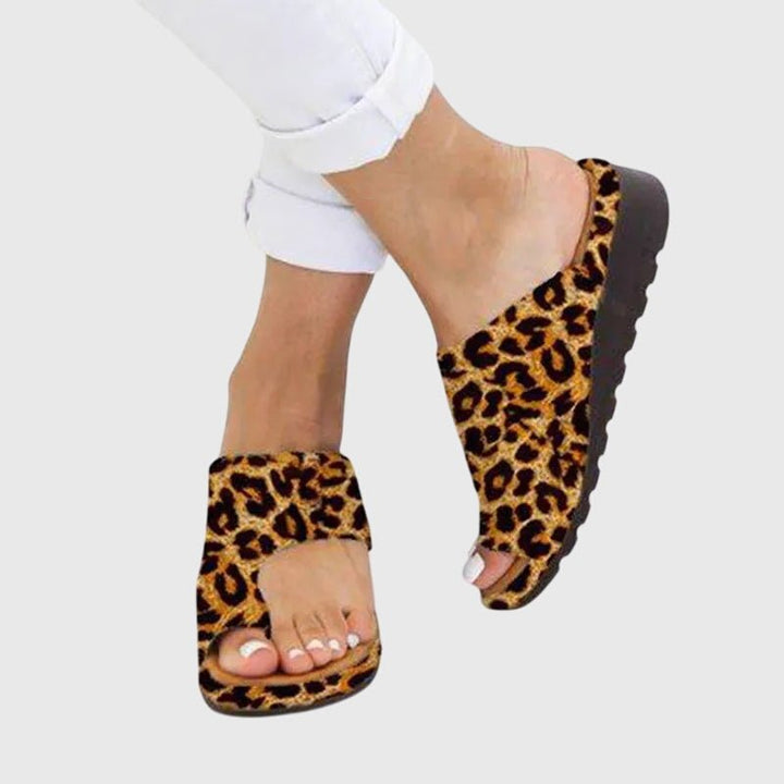 Albertine | Orthopädische Sandalen
