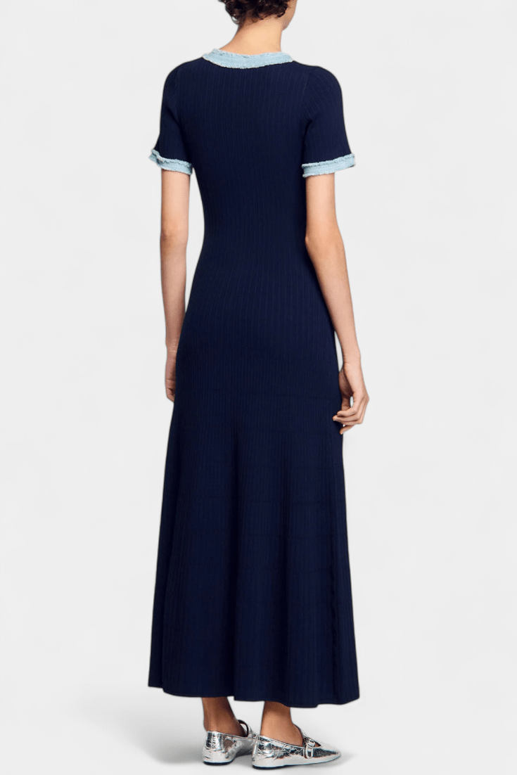 Alexia | Kleid in Midilänge