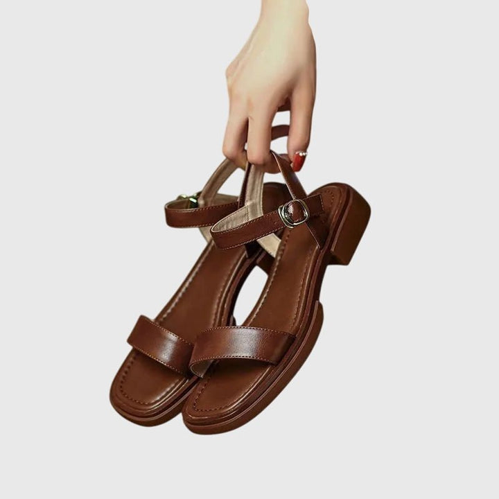 Alma | Orthopädische Sandalen