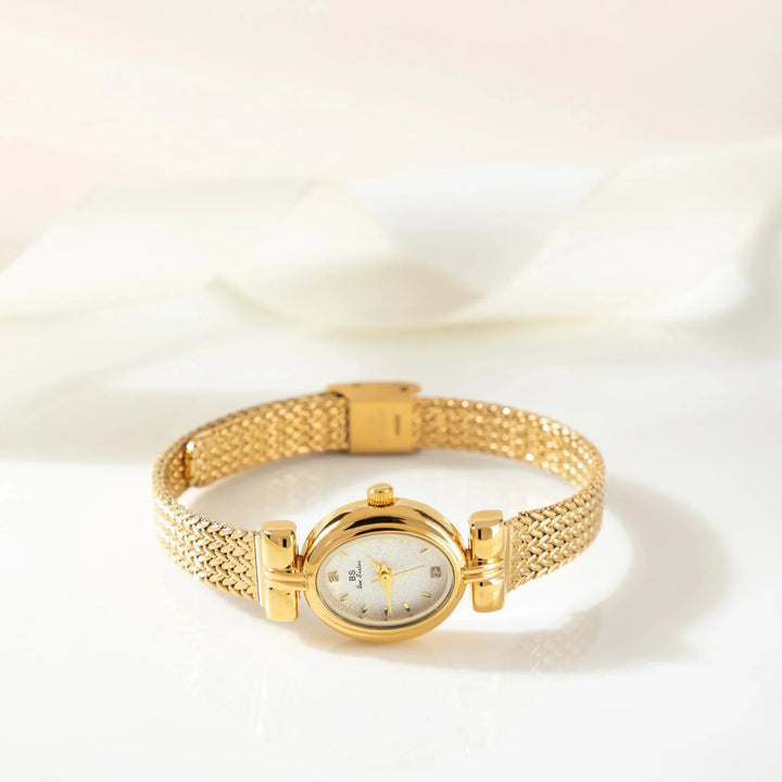 Amalie | Minimalistische Uhr im schlichten Stil