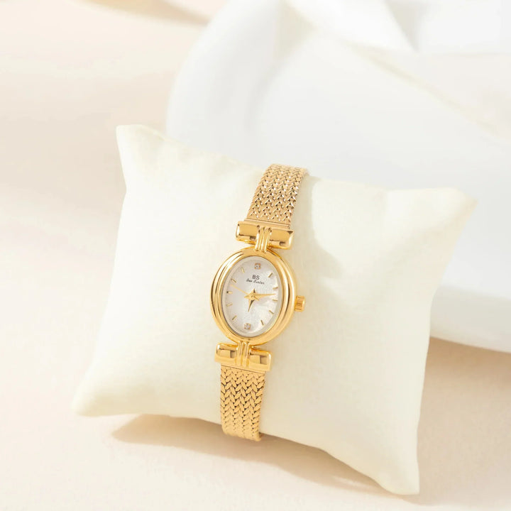 Amalie | Minimalistische Uhr im schlichten Stil