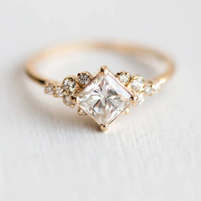 Eleganter Ring
