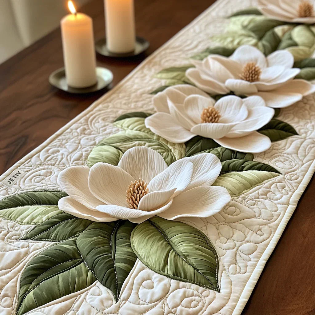 Quilt-Tischläufer „Eleganz der Blumen"