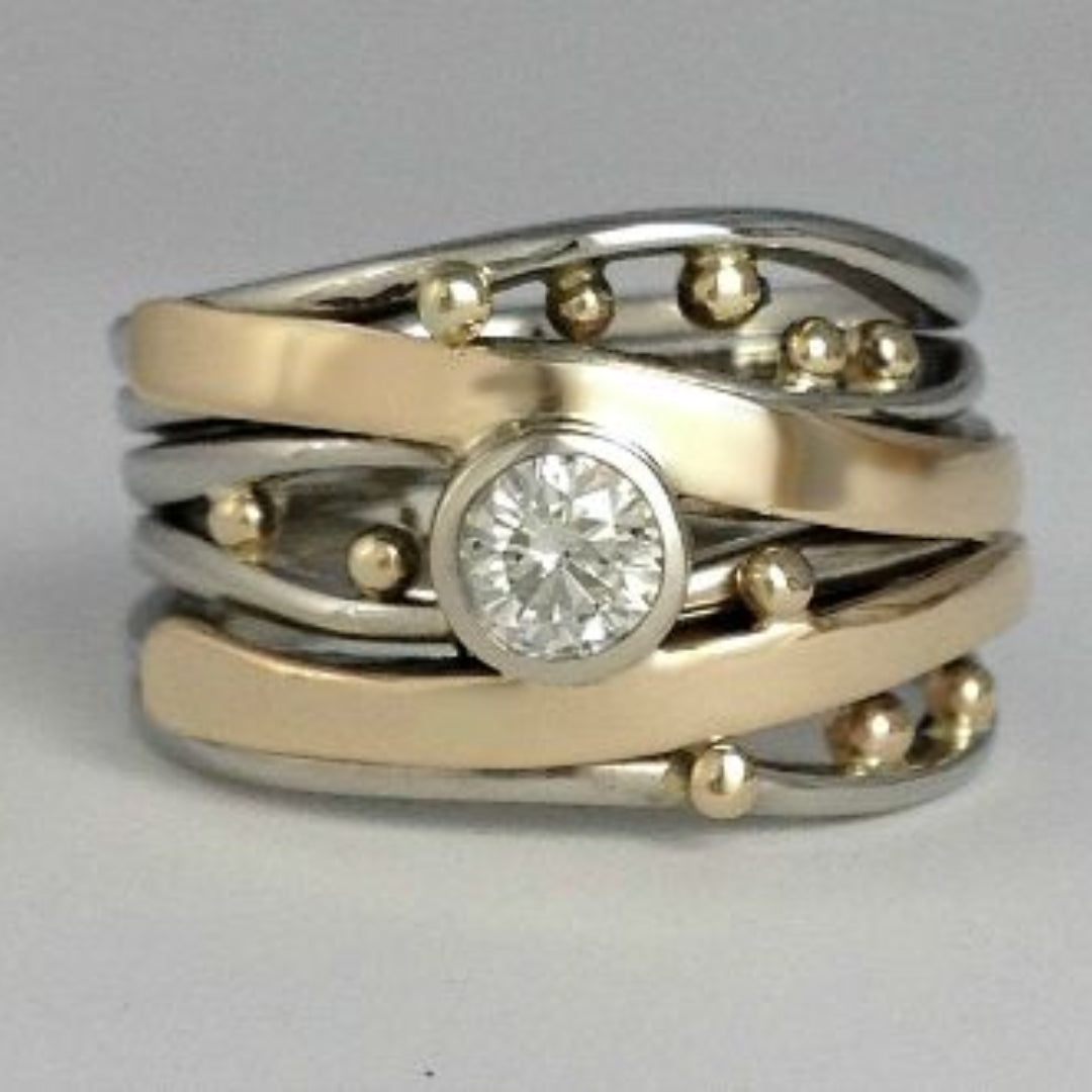 Vintage-Ring mit Zirkonia
