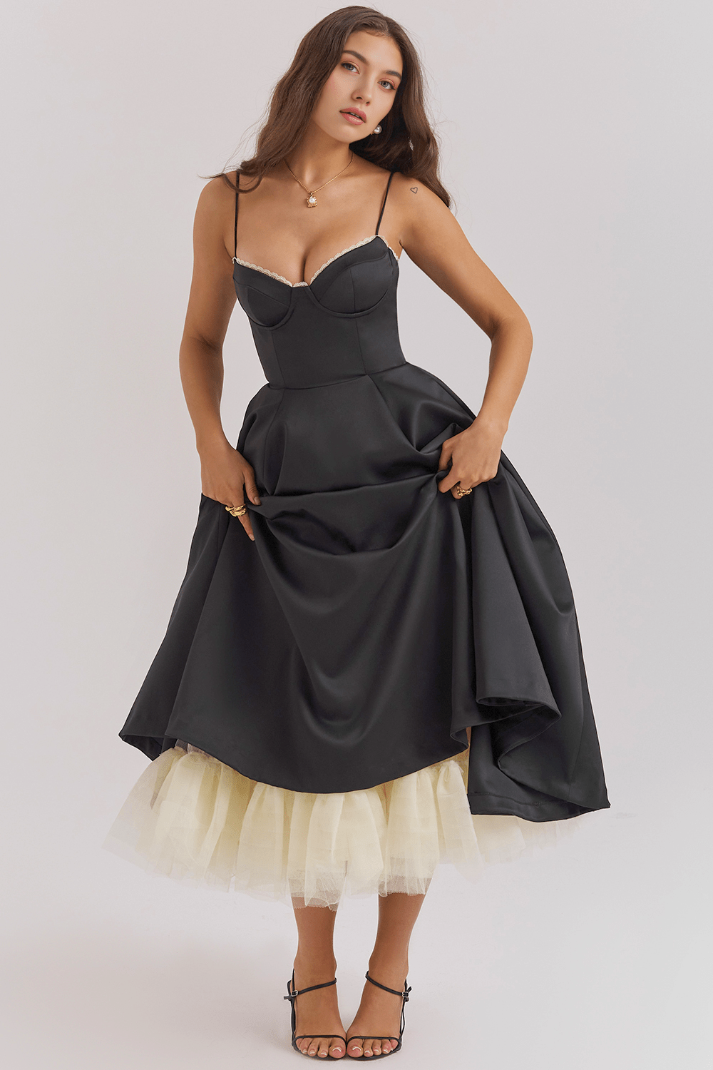 Elisa | Kleid in Midilänge