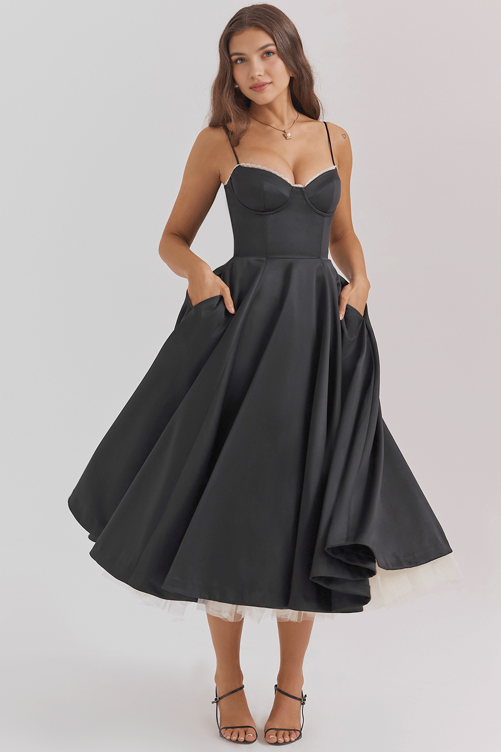 Elisa | Kleid in Midilänge