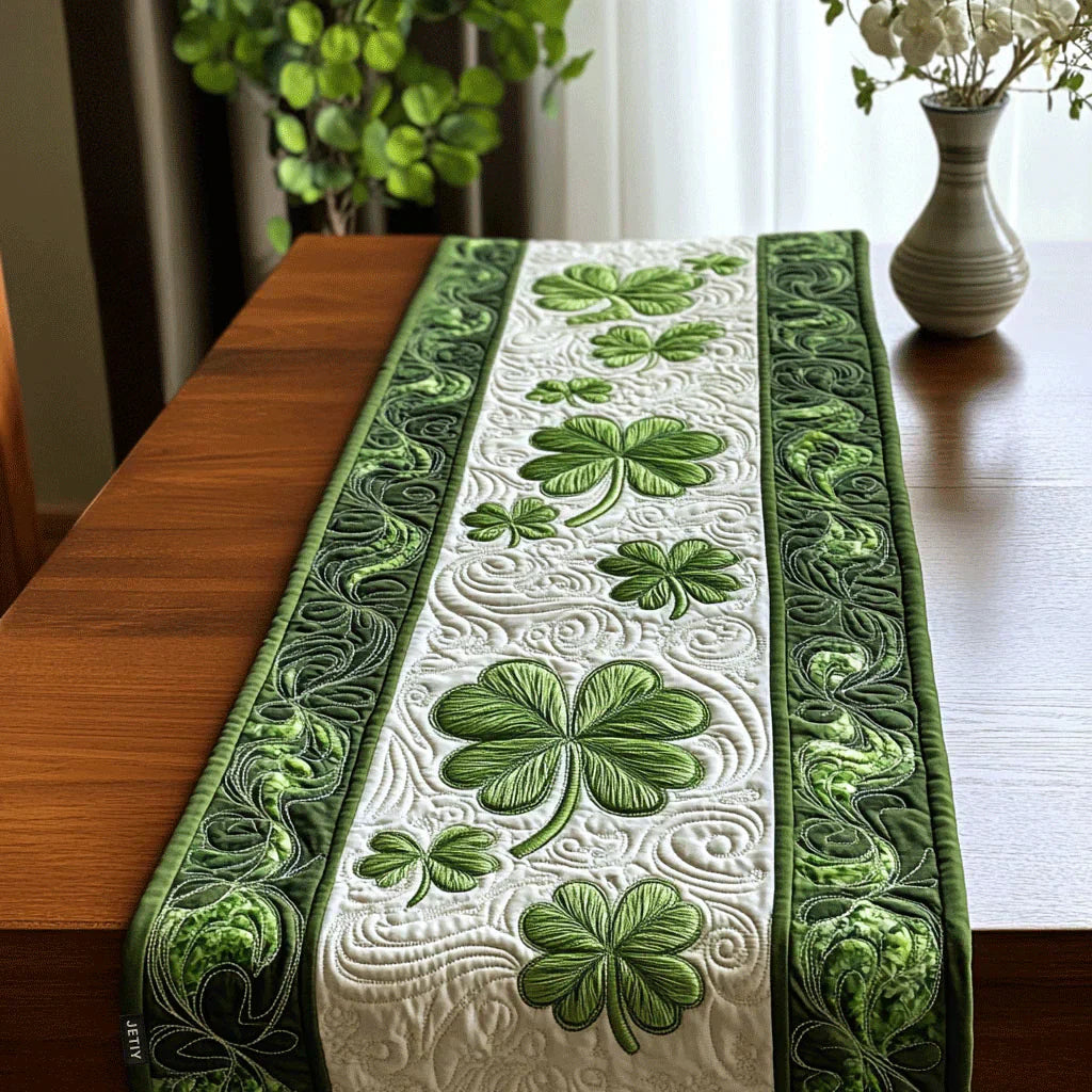 Quilt-Tischläufer „Smaragdwald"