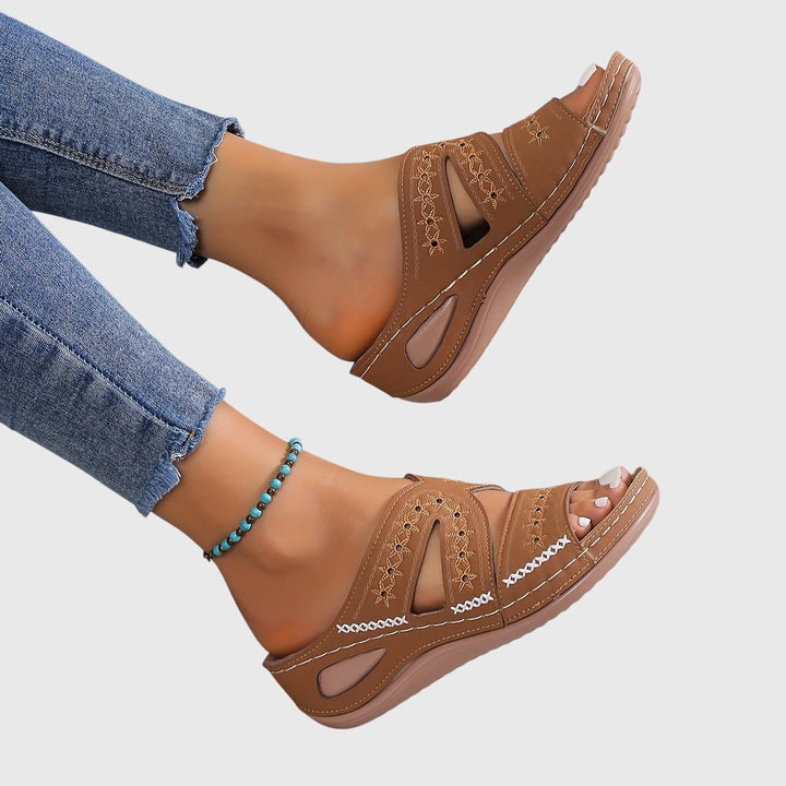 Helene | Orthopädische Sandalen