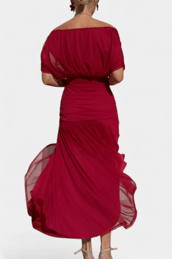 Karin | Kleid in Midilänge