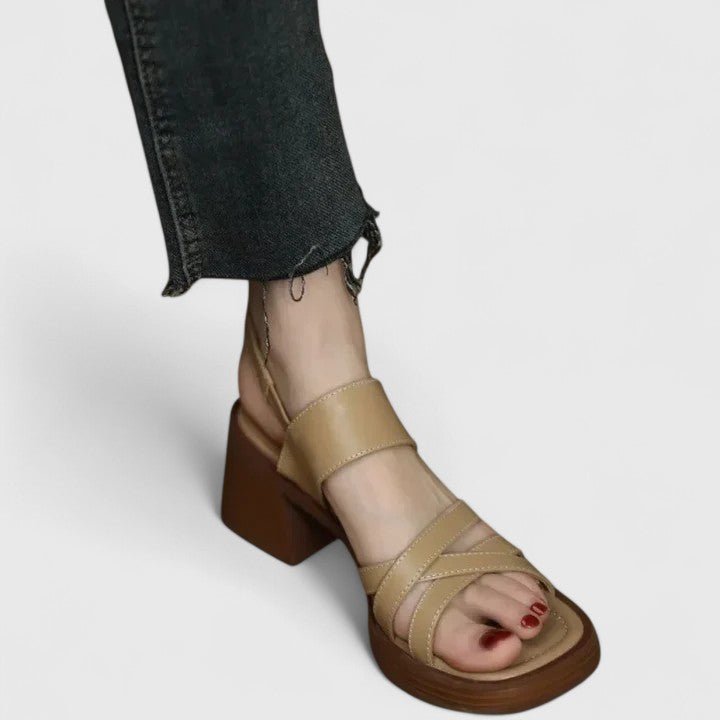 Liv | Stylische Sandalen