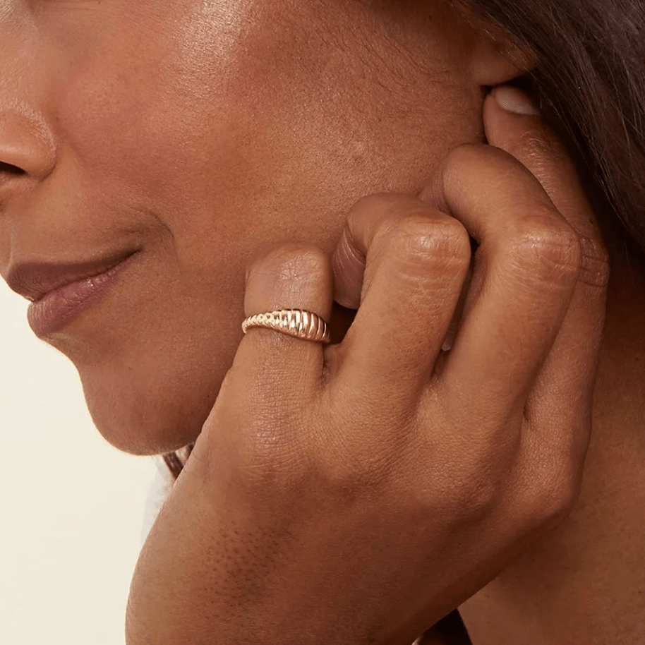 Marlene | Handgefertigter Ring mit einzigartigem Design