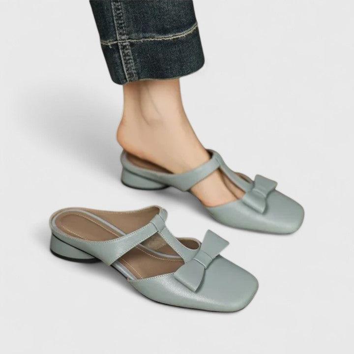 Mira | Orthopädische Sandalen