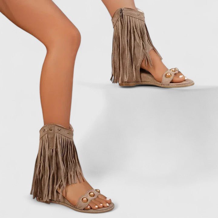 Schau dir die Sandalen an