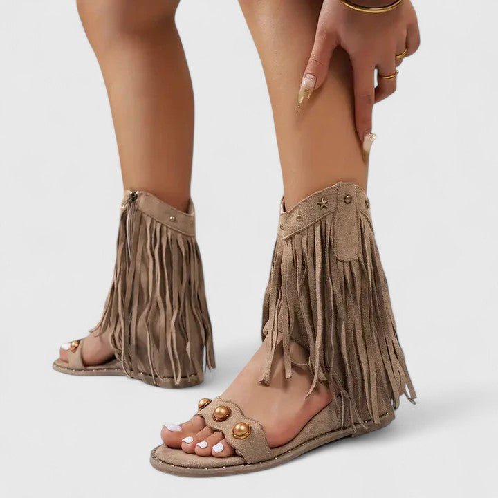 Schau dir die Sandalen an