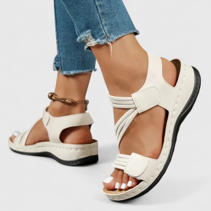 Mira | Orthopädische Sandalen