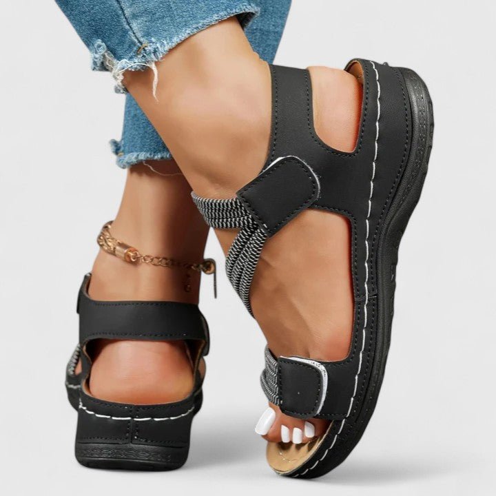 Mira | Orthopädische Sandalen