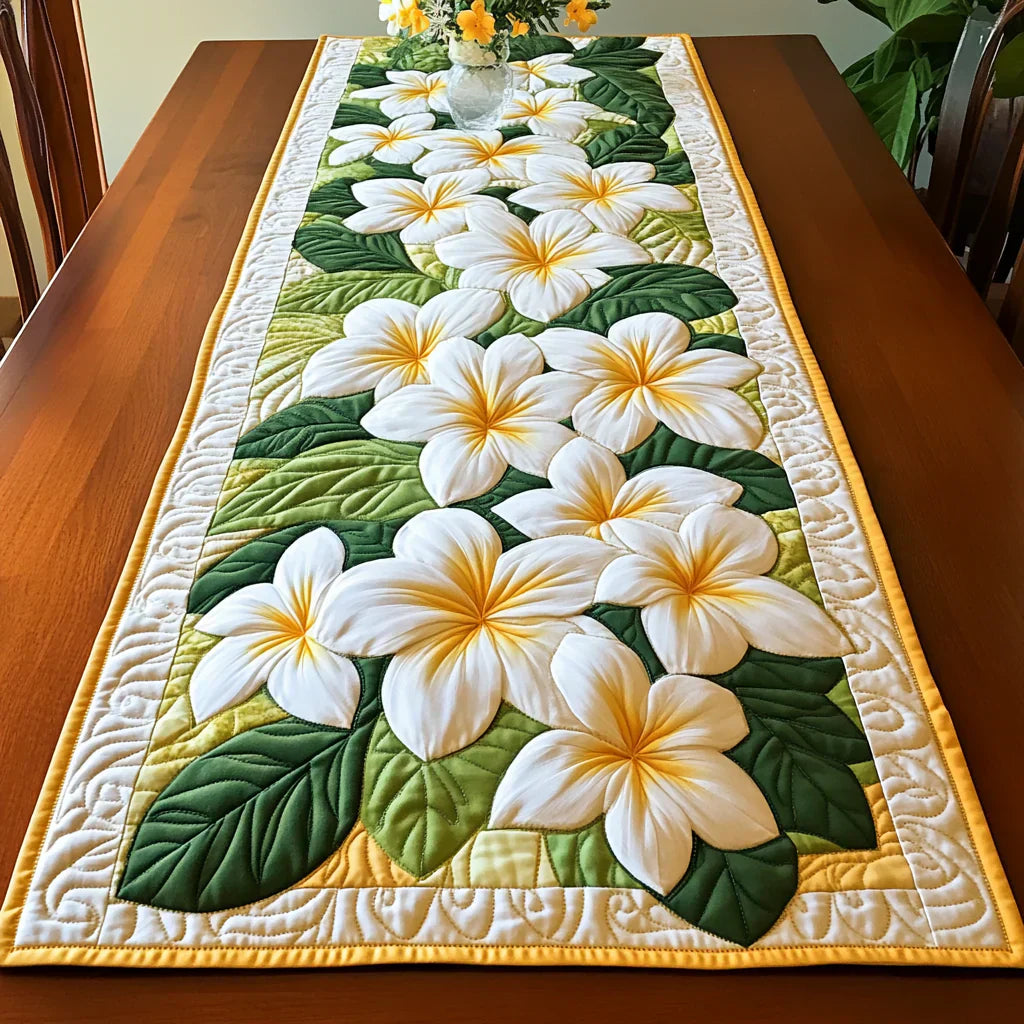 Quilt-Tischläufer mit Plumeria-Muster