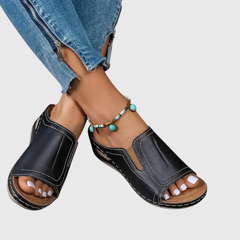 Stina | Orthopädische Sandalen