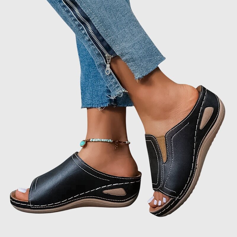 Stina | Orthopädische Sandalen