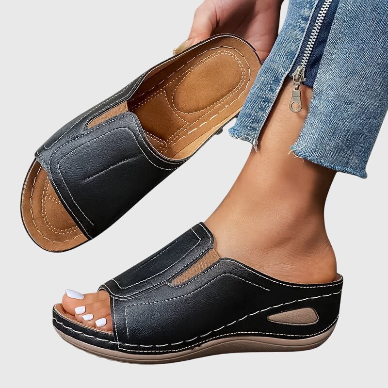 Stina | Orthopädische Sandalen
