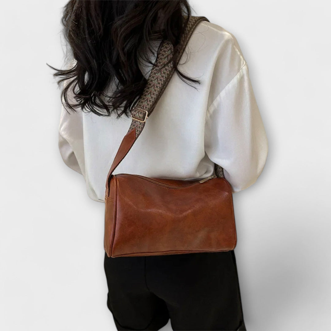 Tanja | Umhängetasche im Vintage-Stil
