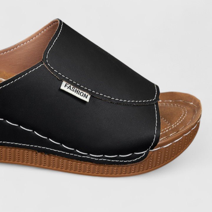 Thea | Orthopädische Sandalen
