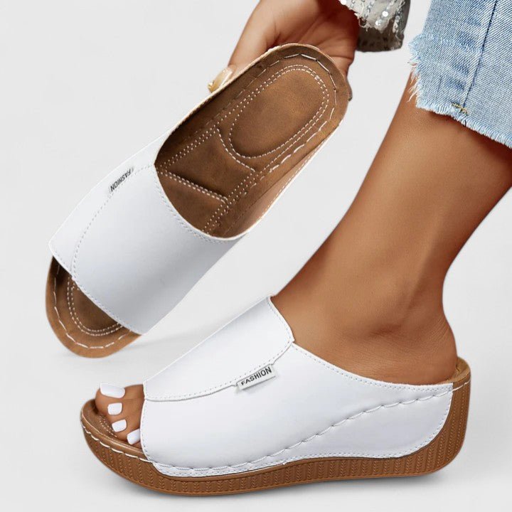 Thea | Orthopädische Sandalen