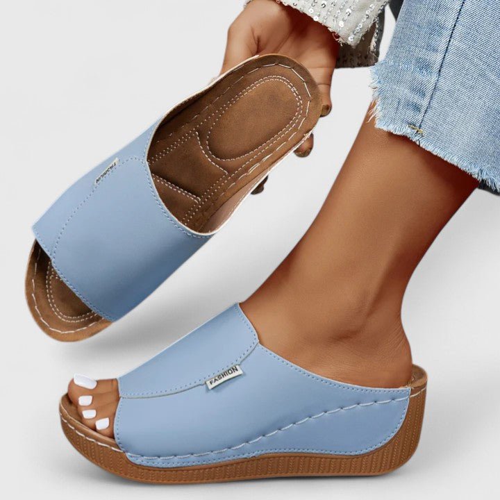 Thea | Orthopädische Sandalen