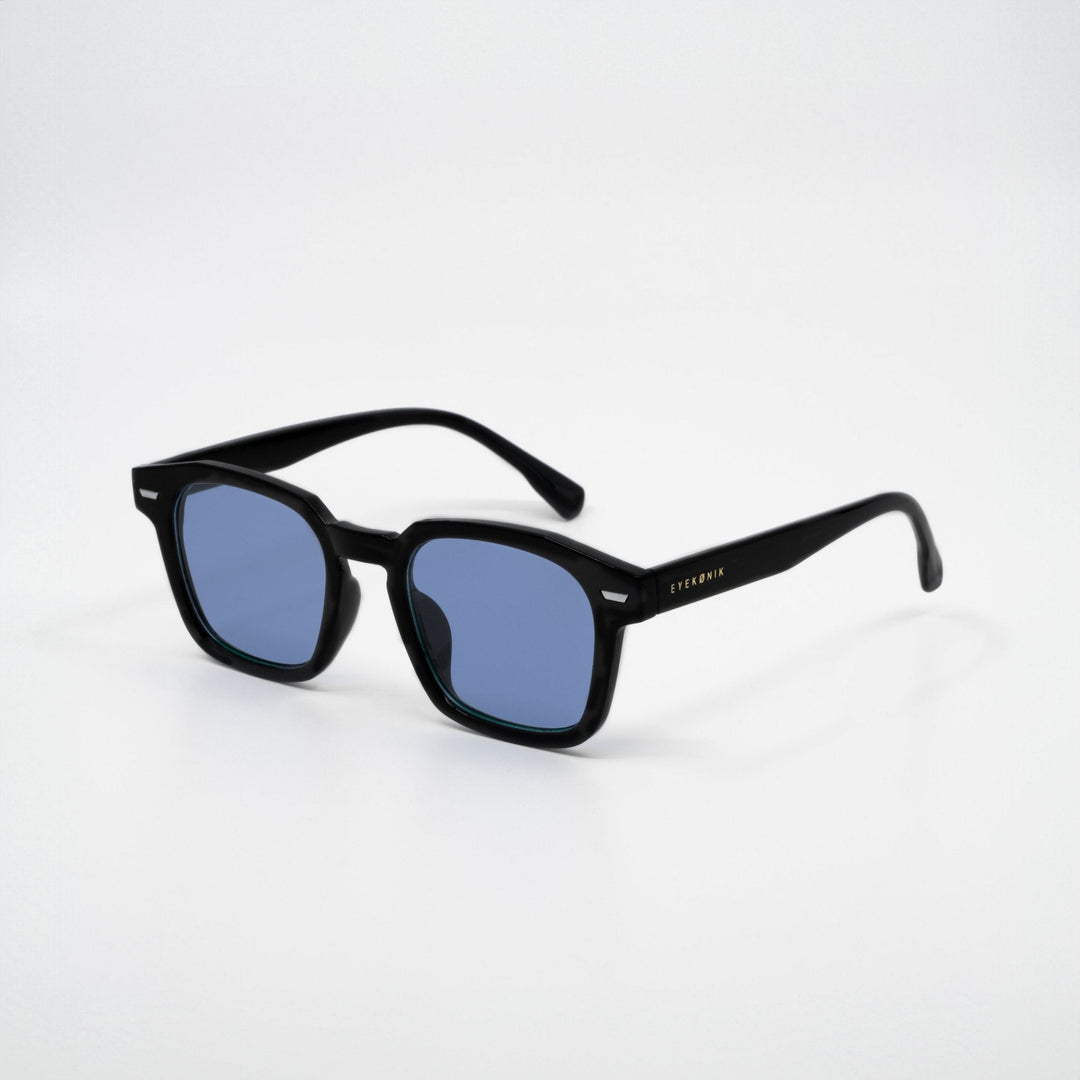 Tilde-Brille
