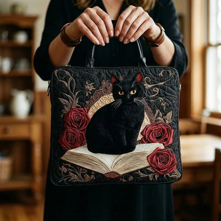 Gesteppte Handwerkstasche – Schwarze Katze und Bücher
