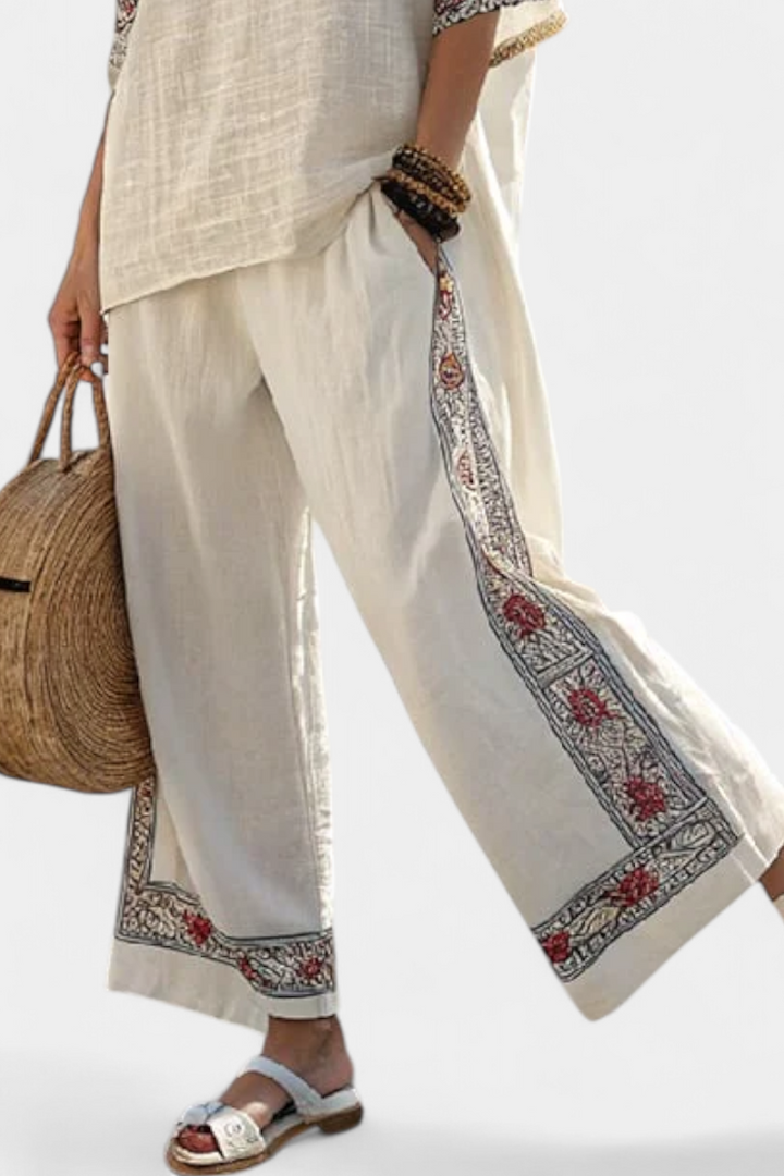 Sommer-Outfit aus gewebtem Stoff