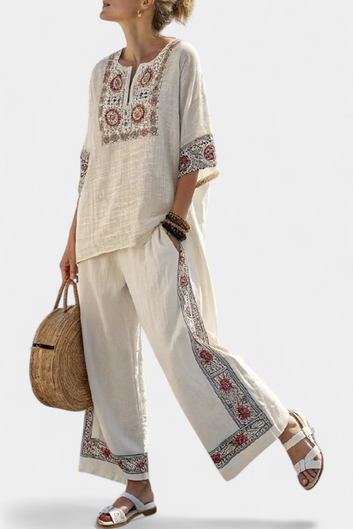 Sommer-Outfit aus gewebtem Stoff
