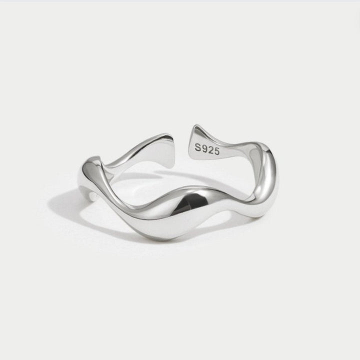 Schlicht-eleganter Minimalisten-Ring